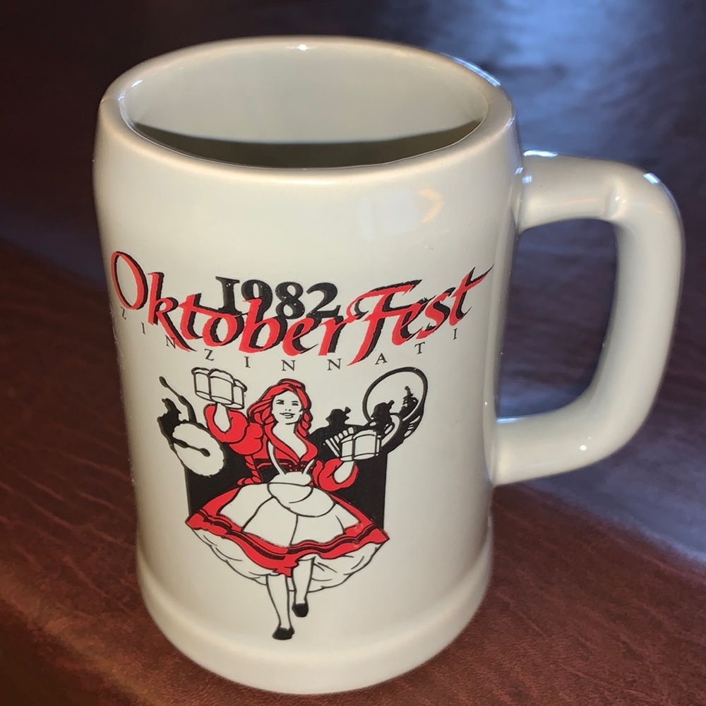 Vintage 1982 Oktoberfest Zinzinnati McCoy Stein